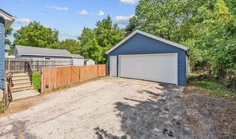 41081 N 1ST St, Antioch, IL 60002