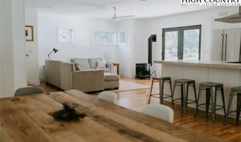 2753 Dutch Creek Rd, Banner Elk, NC 28604