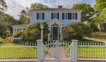 4259 Main St, Barnstable, MA 02630