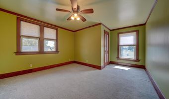805 N Indiana Ave, Auburn, IN 46706