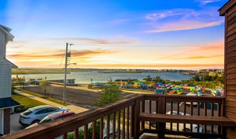 5726 Ocean Dr, Avalon, NJ 08202