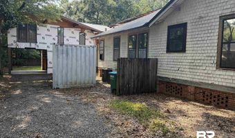 1004 S Pensacola Ave, Atmore, AL 36502