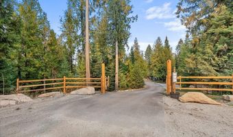 529 S Beaver Lake Rd, Athol, ID 83801