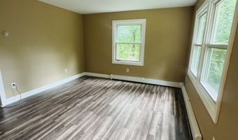 41 Little River Ln, Canterbury, CT 06331