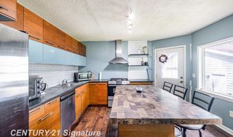 1705 Stocker, Flint, MI 48503