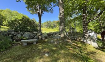186 Bridgton Rd, Sebago, ME 04029