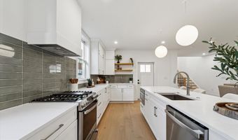 25 N RIDGE Ave B, Ambler, PA 19002