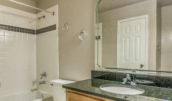 3305 WYNDHAM Cir 156, Alexandria, VA 22302