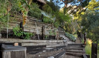8615 Skyline Dr, Los Angeles, CA 90046