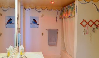 124 Eureka St, Batesville, MS 38606