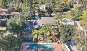 29846 Triunfo Dr, Agoura Hills, CA 91301