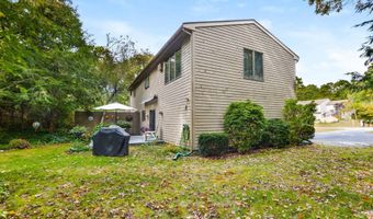 23 Heritage Dr 23, Bourne, MA 02532