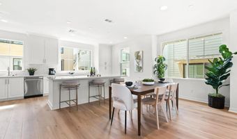 2548 Chamomile Ln, Carlsbad, CA 92008