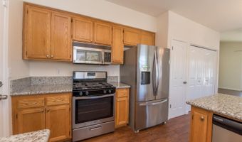 1747 Eardley Ave, Santa Rosa, CA 95401