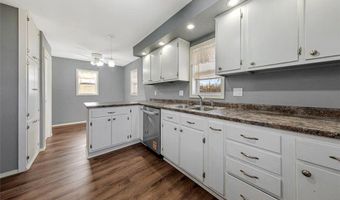 1126 S Newton Ave, Albert Lea, MN 56007