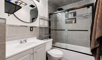 1013 RICKS St, Amarillo, TX 79104