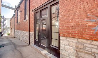 309 Wall St, Alton, IL 62002