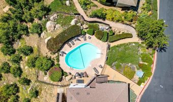 1943 Buckskin Gln, Escondido, CA 92027