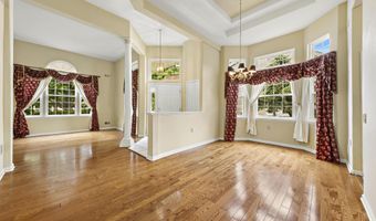 6 RAPIDS Ct, Barnegat, NJ 08005