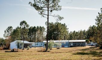 321 Mae Ln, Baxley, GA 31513