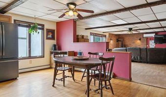 32 S V Ln, Augusta, ME 04330