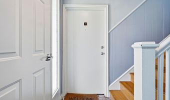 304 Deal Lake Dr 32, Asbury Park, NJ 07712