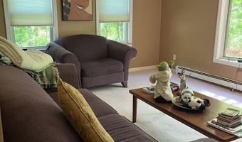 92 Brentwood Ln, Barnstable, MA 02630