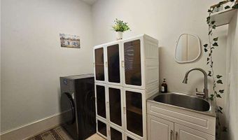 10924 Waters Rd, Alpharetta, GA 30022
