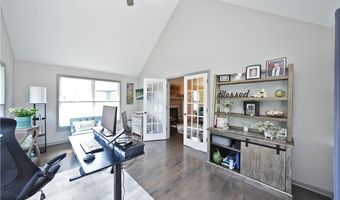 133 Boxelder Ln, Amherst, NY 14228