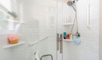 75 Autumn St, Cranston, RI 02910
