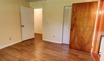 202 Christopher Dr, Abbeville, AL 36310
