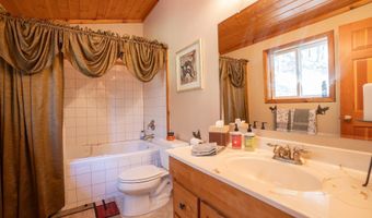 2264 Parker Canyon Rd, Bonners Ferry, ID 83805