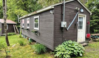114 E Shore Rd, Benedicta, ME 04733