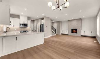 824 SE 35th St, Battle Ground, WA 98604
