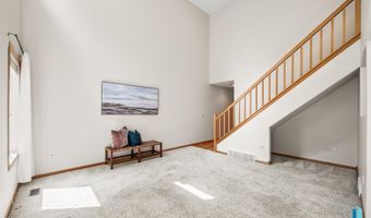 324 S Spring Pl, Brandon, SD 57005