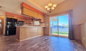 209 10th Ave NW, Bowman, ND 58623