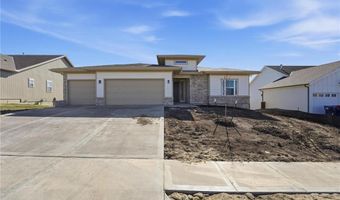 1599 Grayhawk Dr, Basehor, KS 66007