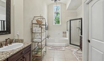 930 Caroline Dr, Biloxi, MS 39532