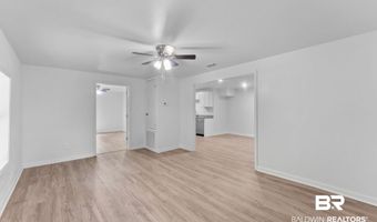 15616 Dogwood Rd, Bay Minette, AL 36507