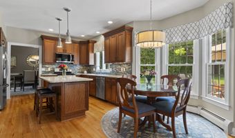 3 Spencer Ct, Clinton, CT 06413