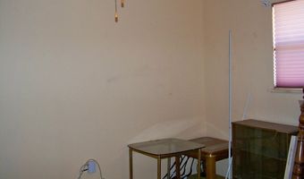 907 NW 10th St, Andrews, TX 79714