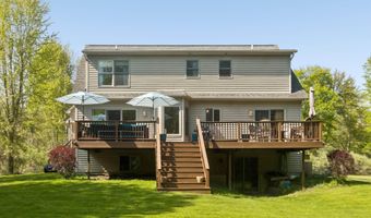 6527 Genaw Rd, Algonac, MI 48001