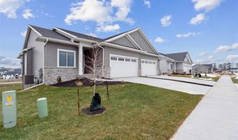 1301 Berkshire Ln, North Liberty, IA 52317