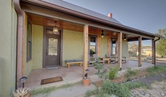 405 W Avenue E, Alpine, TX 79830