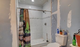 208 E Sixth St, Adel, GA 31620
