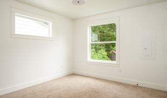 4103 SE Olsen St 2, Milwaukie, OR 97222