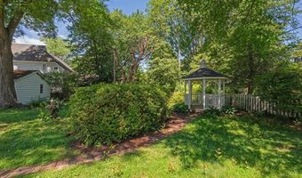 209 Randolph Cir, Ashland, VA 23005