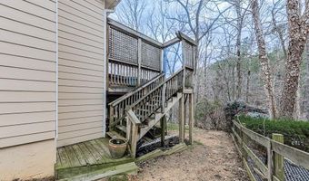 597 Lincolnwood Ln, Acworth, GA 30101