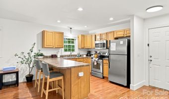 27 29 & 31 A/B Brown Rd, Asheville, NC 28806