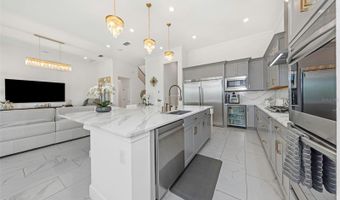 1016 SIGNET Loop, Apollo Beach, FL 33572